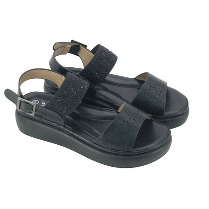 Abrazo a los pies en Negro