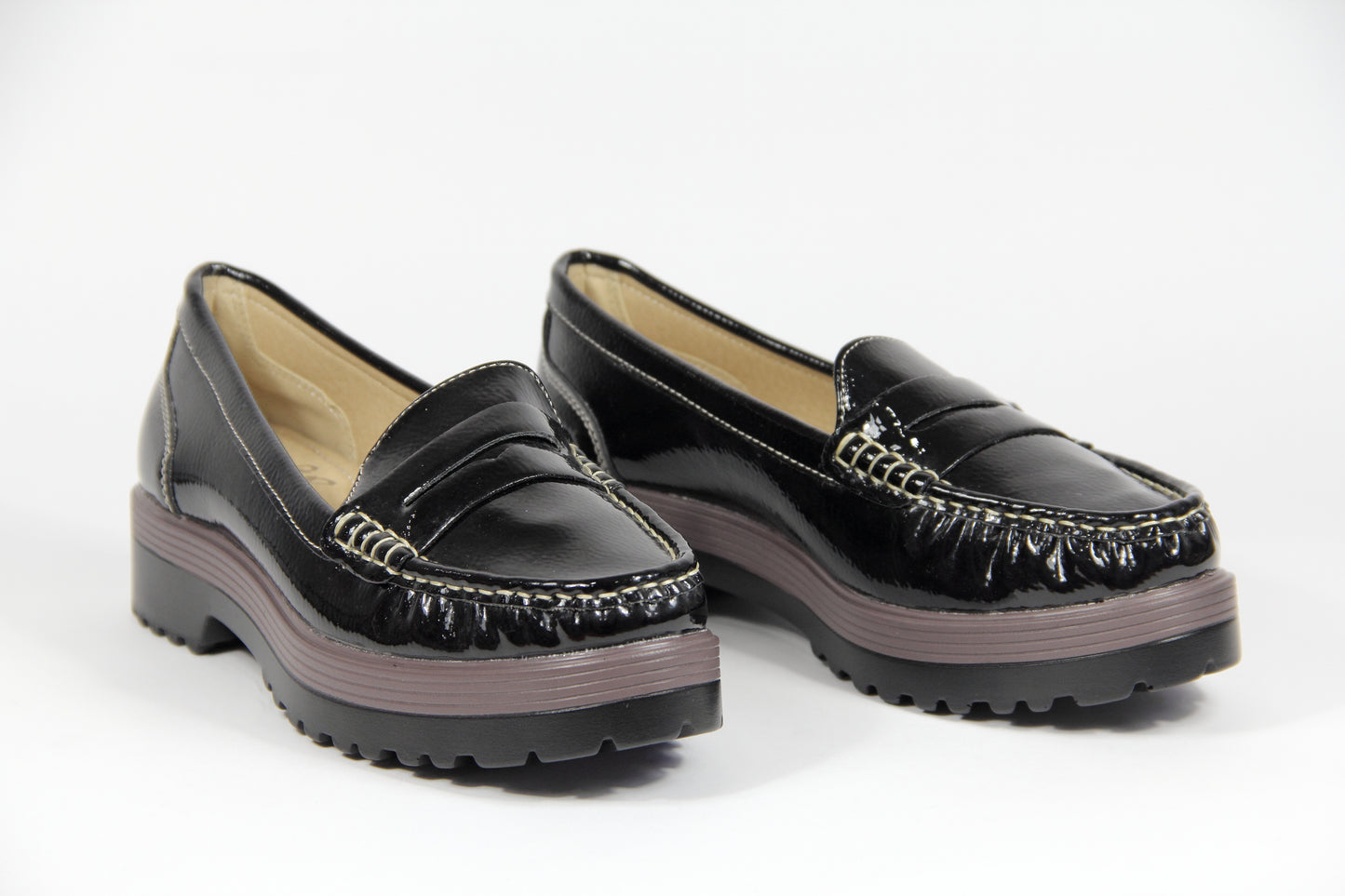 Clásico Moderno en Negro